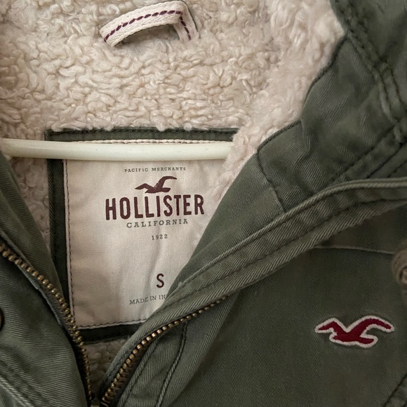 Hollister winter Jacket - Picture 2 of 6